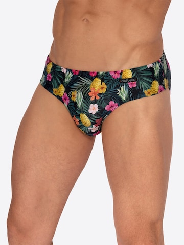 Olaf Benz Bathing trunks ' BLU2553 Beachbrief ' in Green: front