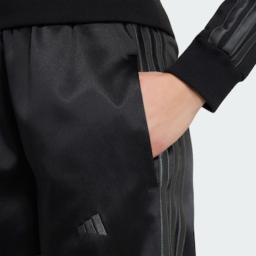 ADIDAS SPORTSWEAR Široke hlačnice Športne hlače | črna barva