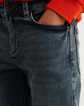 WE Fashion - Slimfit Vaquero en azul