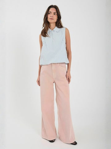 NORR Regular Farkut ' Kenzie ' värissä vaaleanpunainen