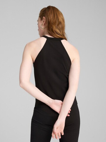 Top 'Puma Class Slim Short Tank' di PUMA in nero