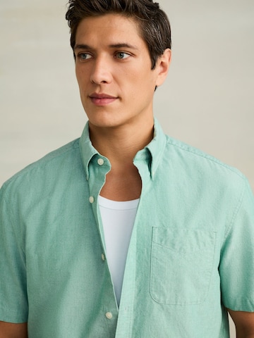 Next Средняя посадка Рубашка в Зеленый