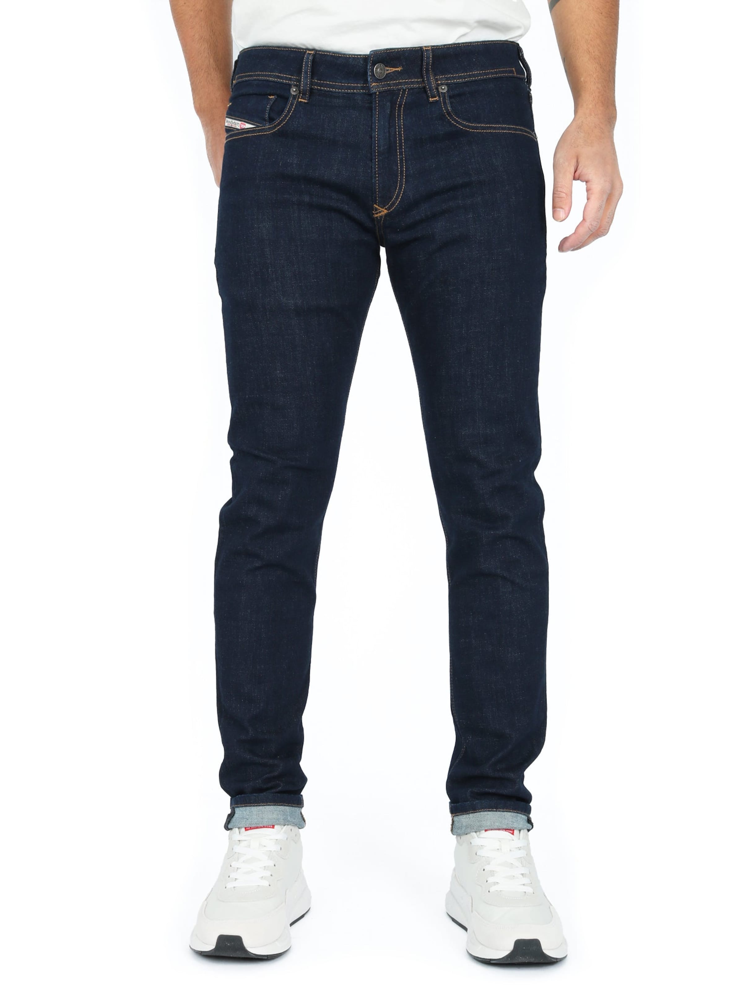 DIESEL Skinny Jeans '1979 Sleenker' in Blauw