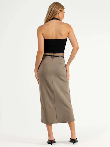 Qu Style Skirt in Brown