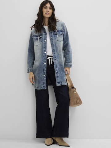 bonprix Tussenjas in Blauw