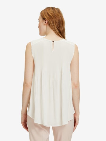 Betty Barclay Blouse in Wit