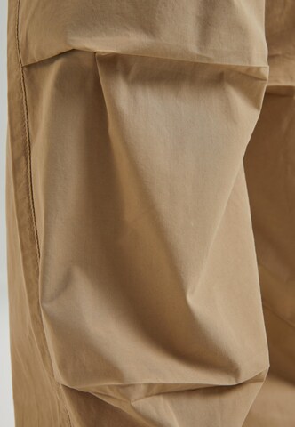 Loosefit Pantaloni di Urban Classics in beige