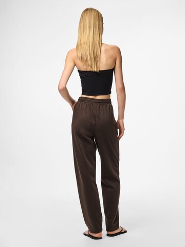 Loosefit Pantalon 'PCChilli' PIECES en marron