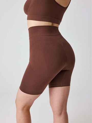 SNOCKS Shaping Pants in Brown