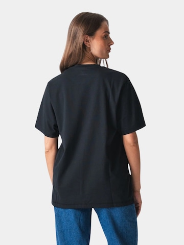 TEESHOPPEN Shirt in Black