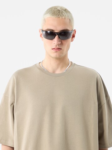 T-Shirt 'Astilbe' VAMOS CLO en beige