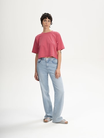 T-shirt 'Desna' MELA en rose : devant