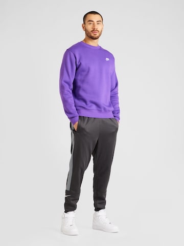 Regular fit Bluză de molton 'Club Fleece' de la Nike Sportswear pe mov