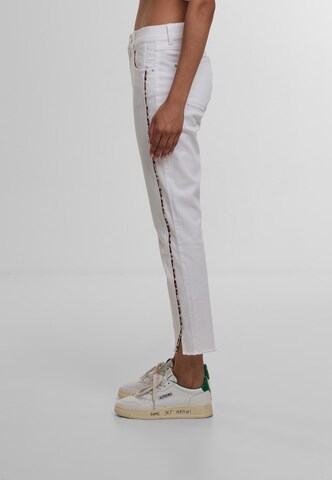 Coupe slim Jean 'Ornella' Angels en blanc