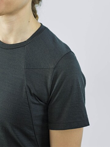 BLACKYAK Performance Shirt 'Kabru' in Grey