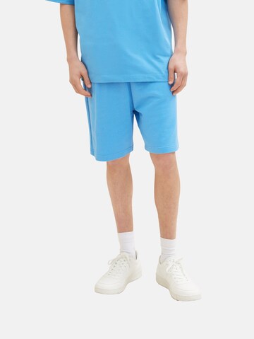 TOM TAILOR DENIM Regular Trousers in Blue: front