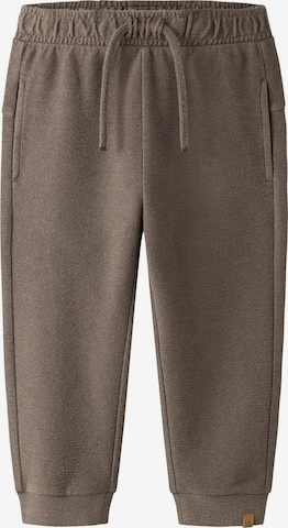 Lil'Atelier Tapered Broek in Bruin: voorkant