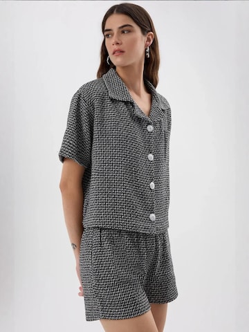 Camicia da donna di Hiccup in nero