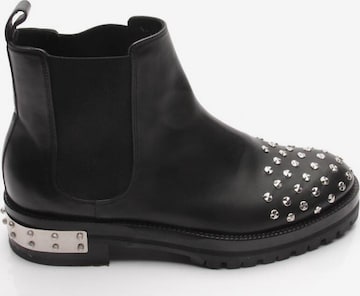 Alexander McQueen Stiefeletten 38,5 in Schwarz: predná strana