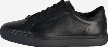Gordon & Bros Sneakers in Black