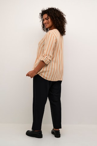 Camicia da donna 'Sida' di KAFFE CURVE in beige