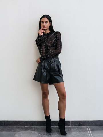 MYLAVIE by Sarah Harrison Body i sort