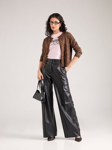 Maglietta di Moschino Jeans in rosa