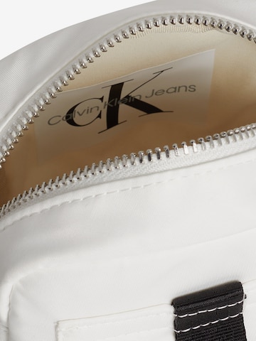 Calvin Klein Jeans Tasche in Weiß