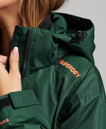 Superdry Performance Jacket 'SD-Windcheater' in Green