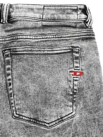 DIESEL Skinny Jeans '1979 Sleenker 09D89'‌‌‌‌‌‌‌‌ in Grau
