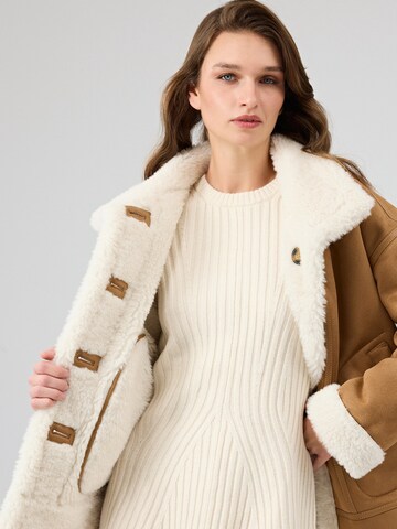 Veste d’hiver Derimod en marron