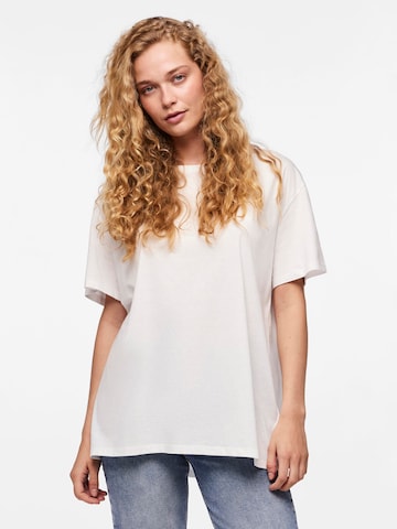 PIECES قميص 'SARA' بلون أبيض: الأمام