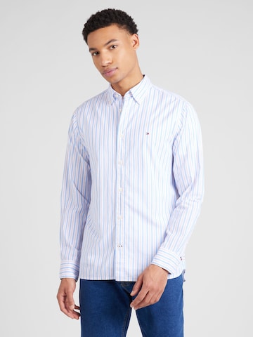 Coupe regular Chemise TOMMY HILFIGER en bleu : devant