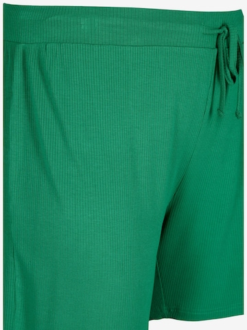 Zizzi Regular Панталон 'Carly' в зелено
