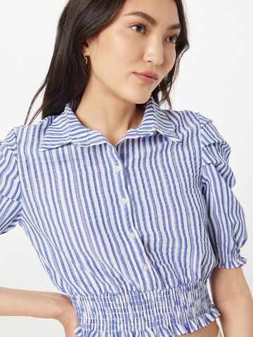 Trendyol Blouse in Blue