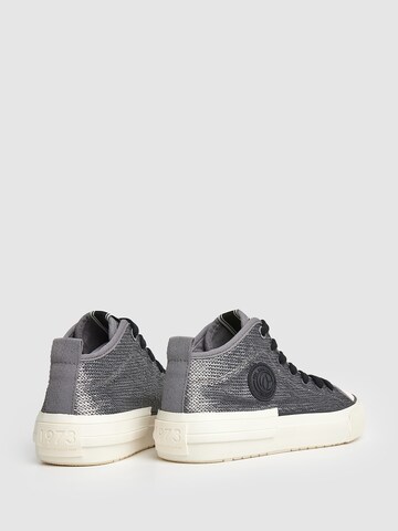 Pepe Jeans Sneaker low 'INDUSTRY SEQUINS' in Grau