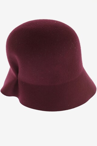 LOEVENICH Hat & Cap in 54 in Red
