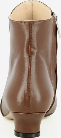 EVITA Ankle Boots in Brown