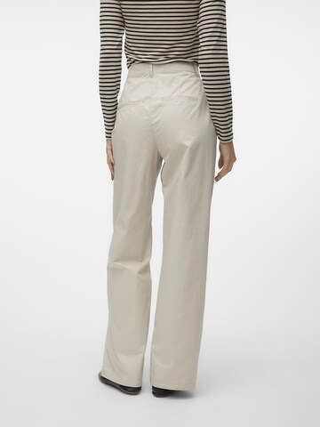 Loosefit Pantalon 'VMChris' VERO MODA en beige