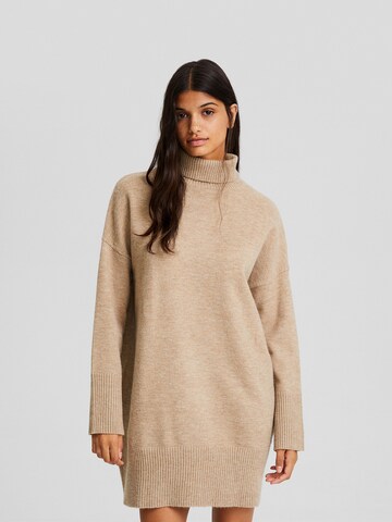 Bershka Knitted dress in Beige: front