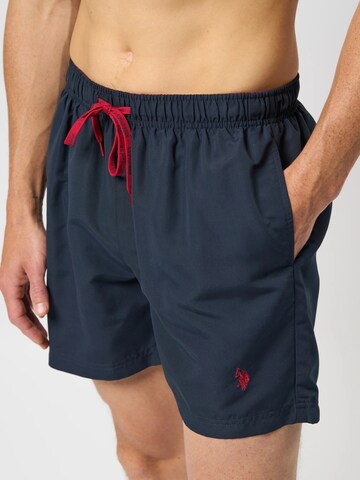 U.S. POLO ASSN. Uimashortsit 'Aza' värissä sininen