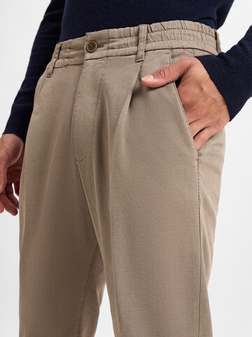 DRYKORN Slimfit Bandplooibroek 'Chasy' in Beige