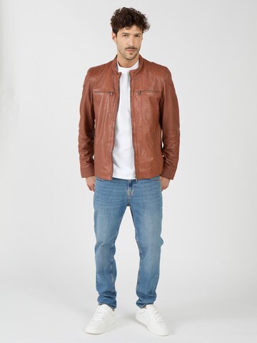 JCC Tussenjas in Bruin