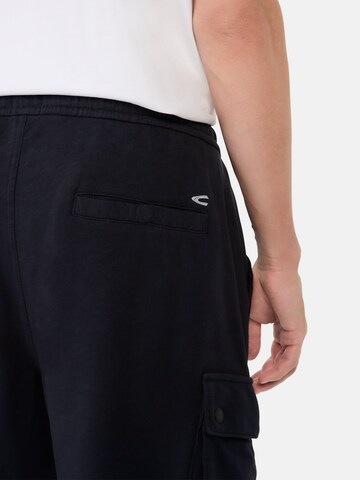 CAMEL ACTIVE Tapered Sweatshorts mit Cargotaschen in Blau
