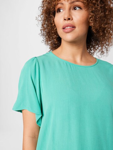 Tricou de la ONLY Carmakoma pe verde