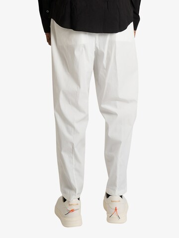 LOW BRAND Regular Pants in White
