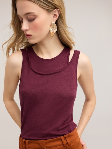 T-shirt MOTIVI en rouge