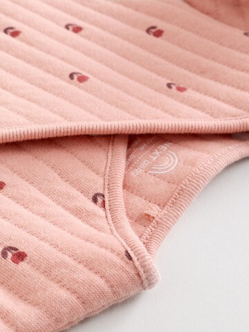 Next Yöpuku värissä vaaleanpunainen