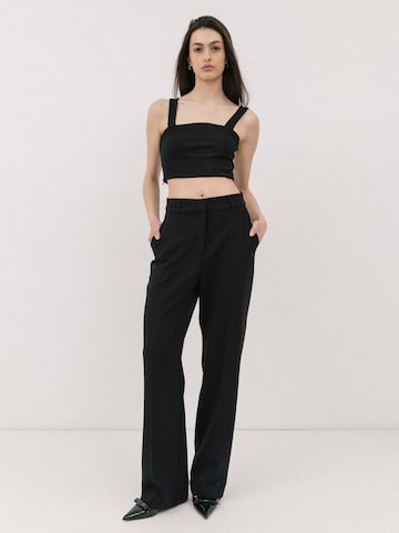 4TAILORS - Regular Calças em preto