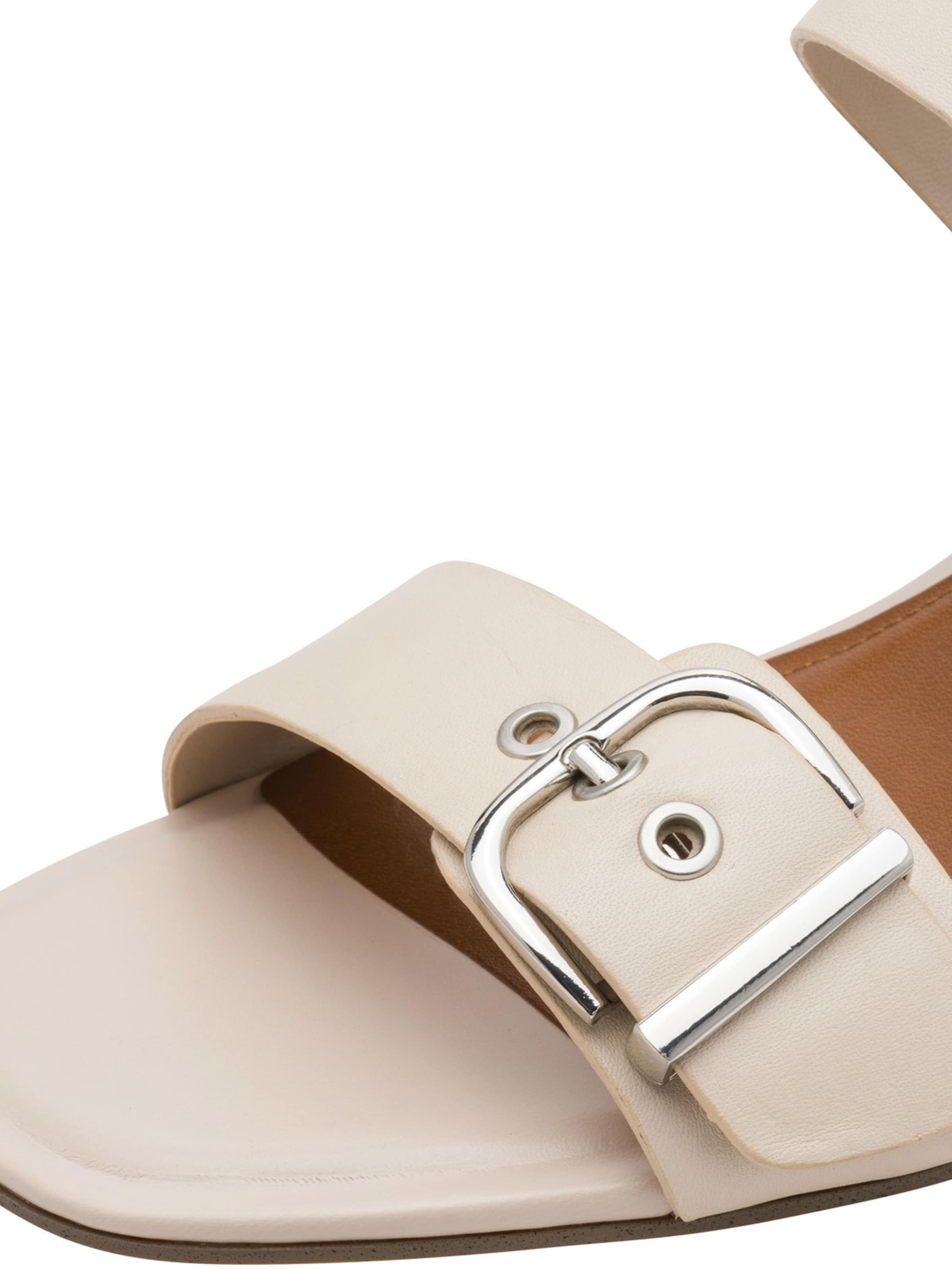 Sandales Tamaris en beige